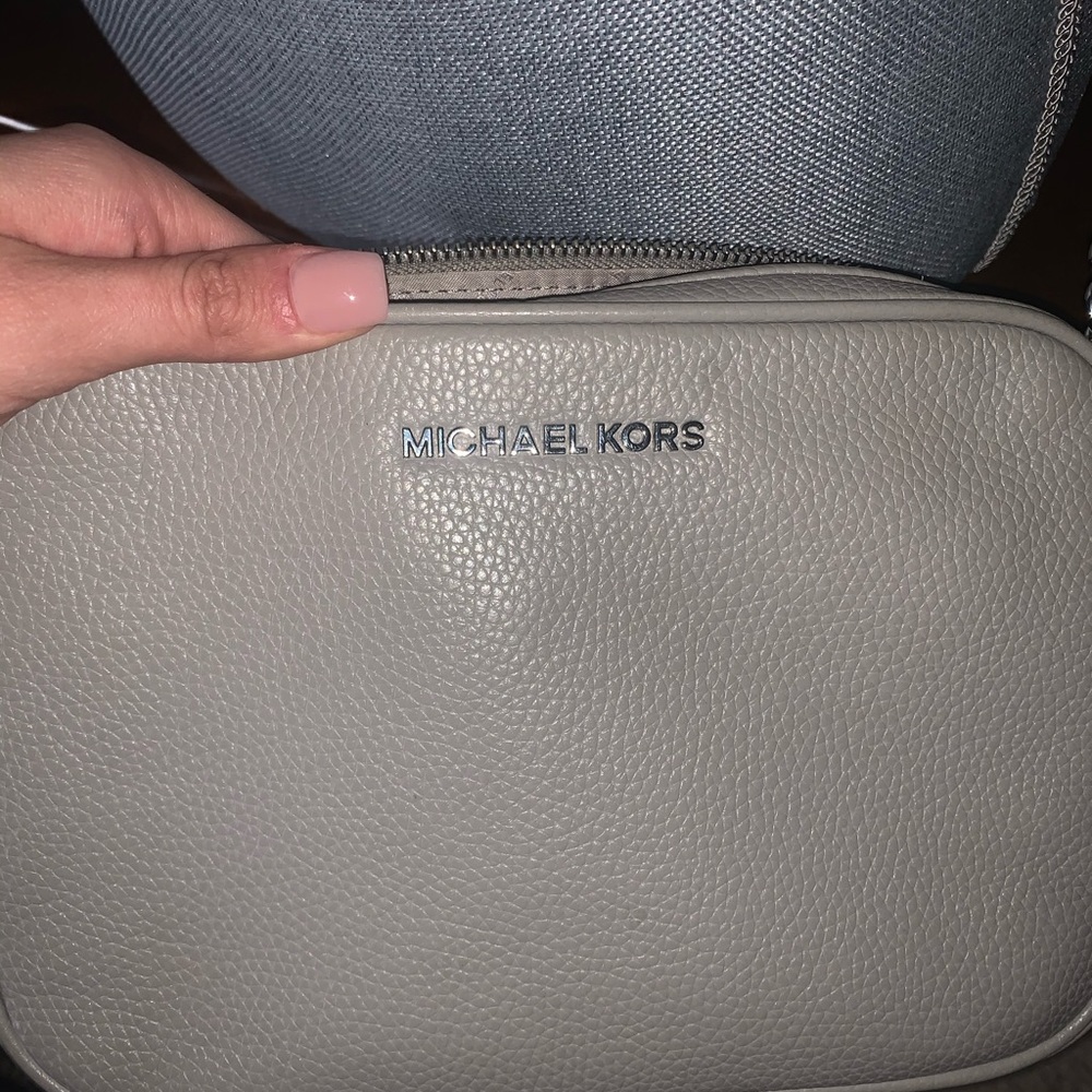 🌸Michael Kors crossbody bag🌸